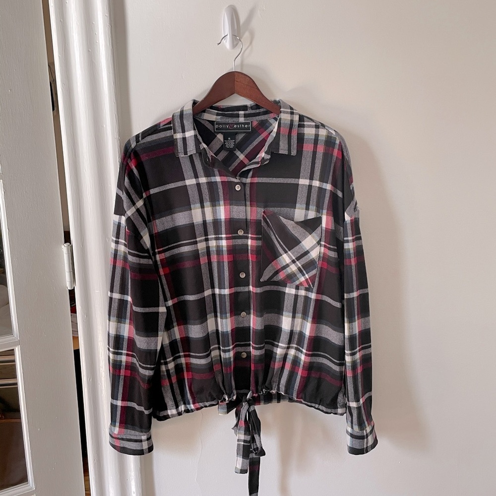 Polly & Ester Plaid Button Front Tie